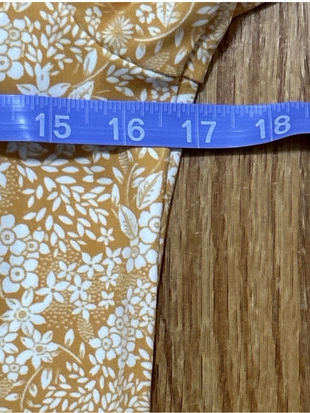 Laura Ashley Golf Tennis 1/4 Zip Yellow Floral Stretch Jacket Small - Picture 8 of 14